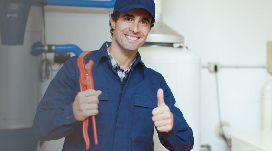 Expert burst pipe repair services in Olsburg, KS